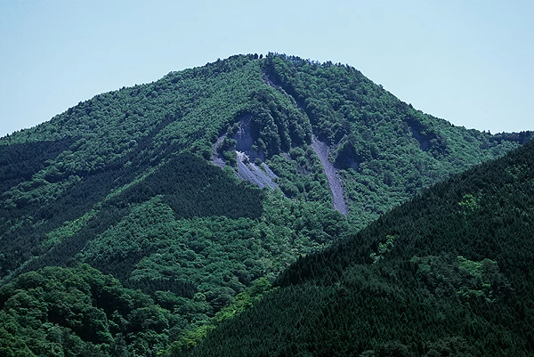 湯ヶ峰(ゆがみね)